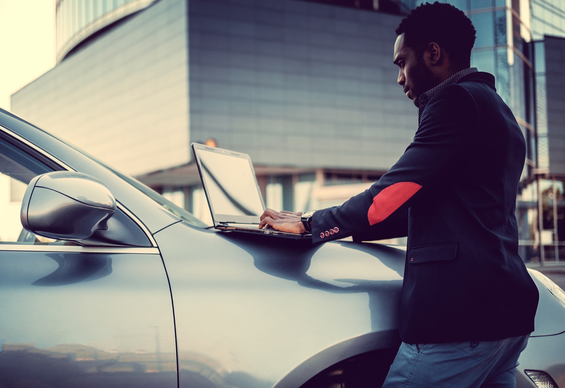 Wie finde ich den richtigen KFZ-Sachverständigen – und woran erkenne ich einen Profi?